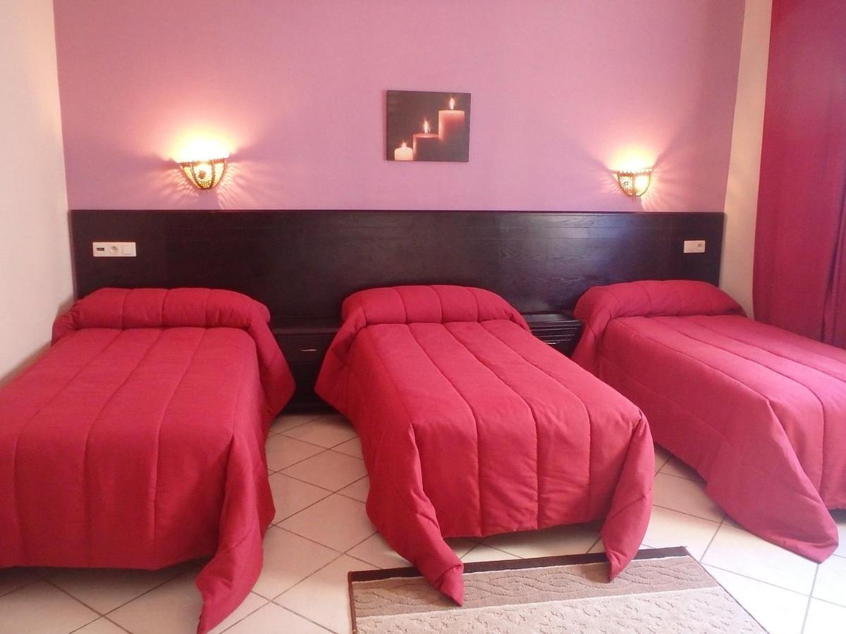 Hotel Rama Oued Laou Exteriör bild